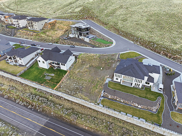 5530 Hershey Ln-06