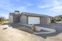 455 Greenbrook Pl 1.8