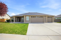 4702 Cathedral Dr 4.1