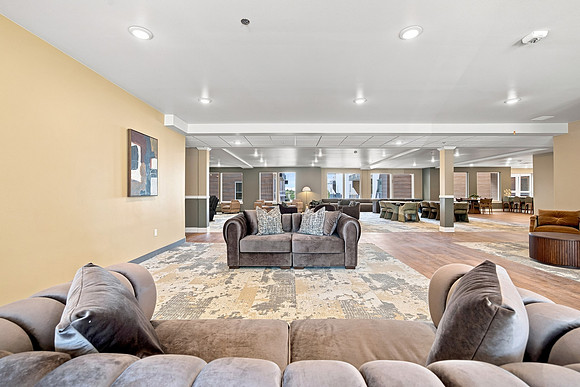 Lobby-04