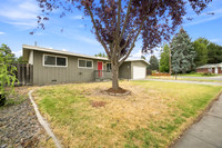 530 W 18th Ave 9.3